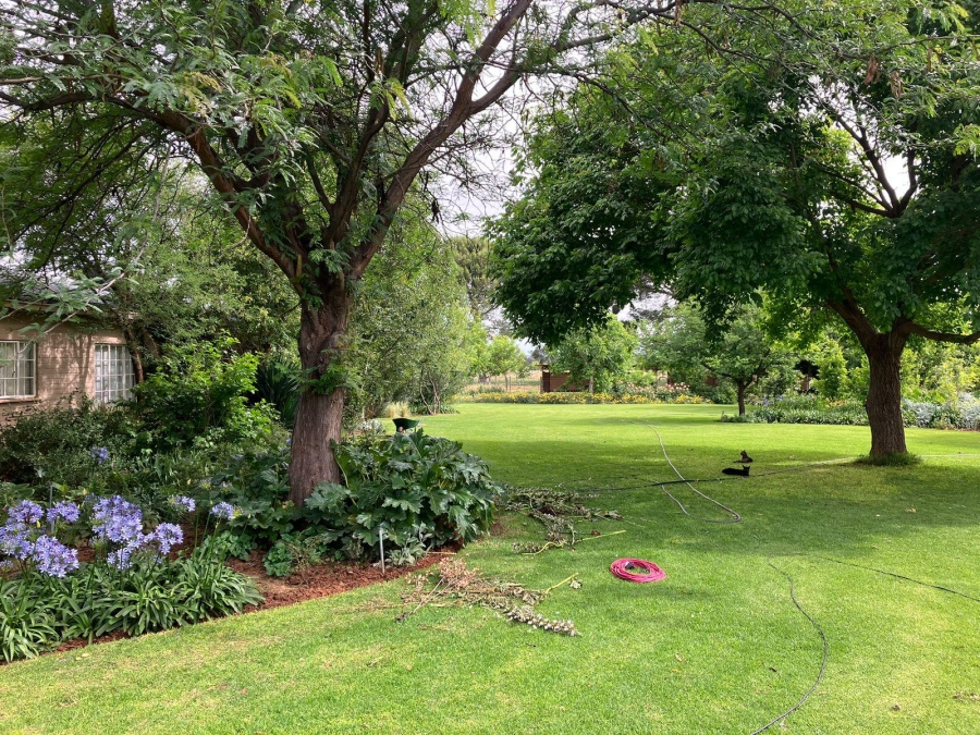 10 Bedroom Property for Sale in Bainsvlei Free State